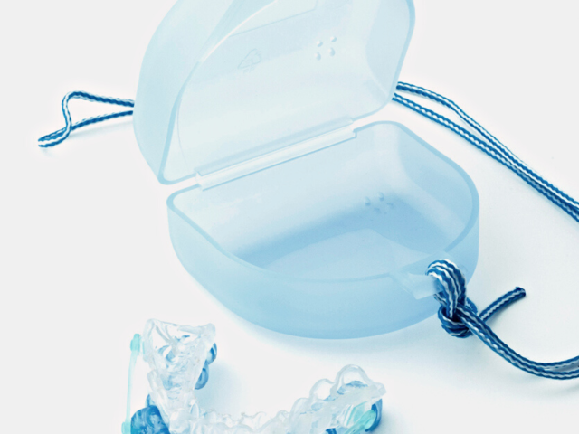 Dental protection case